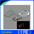 Impression personnalisée de logo Crystal Metal / Wood USB Flash Drive avec LED Light